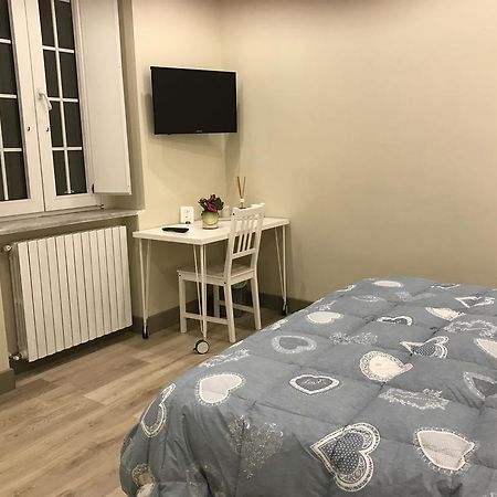 Dimora Spina In Centro Ξενοδοχείο Καμπομπάσο Εξωτερικό φωτογραφία