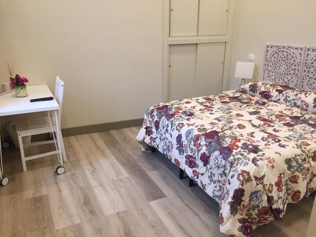 Dimora Spina In Centro Ξενοδοχείο Καμπομπάσο Εξωτερικό φωτογραφία